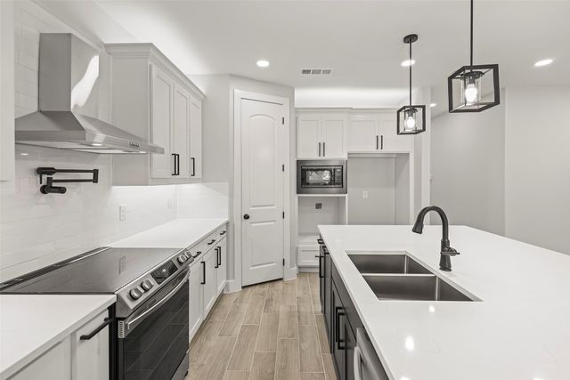 11308 Cedar Drive, Mabank, TX 75156