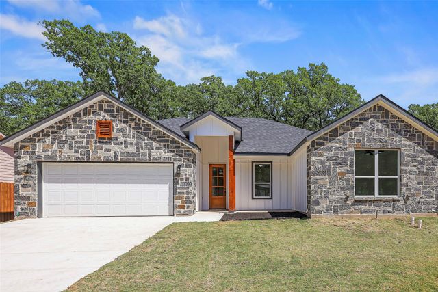 11308 Cedar Drive, Mabank, TX 75156