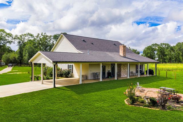 2654 Darden Road, Livingston, TX 77351