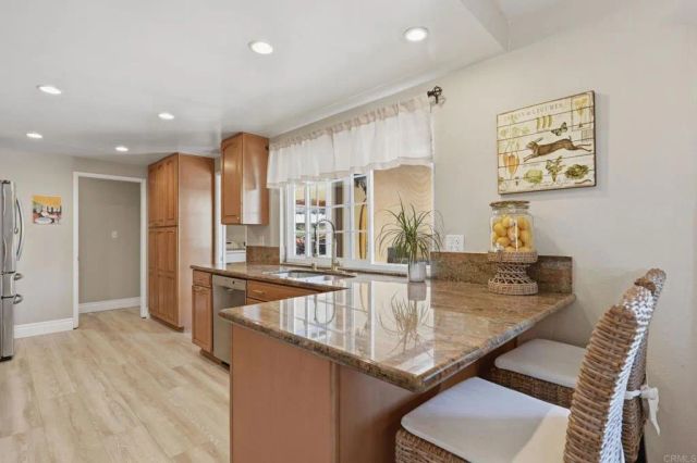 3382 Avenida de Loyola, Oceanside, CA 92056