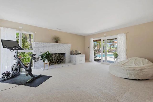 3382 Avenida de Loyola, Oceanside, CA 92056