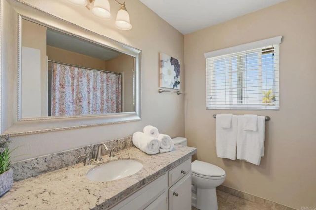 3382 Avenida de Loyola, Oceanside, CA 92056