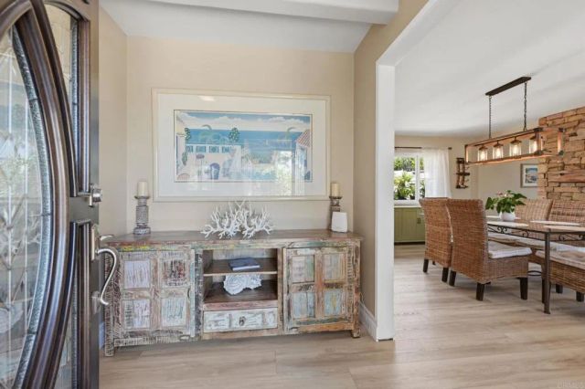 3382 Avenida de Loyola, Oceanside, CA 92056