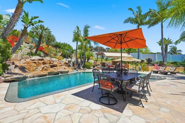 3382 Avenida de Loyola, Oceanside, CA 92056