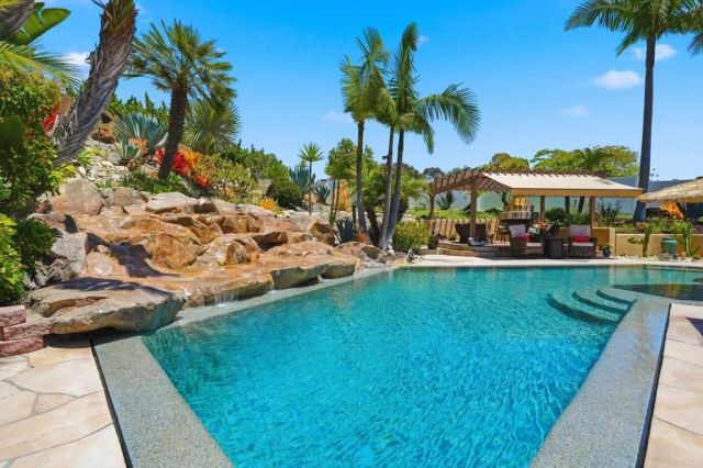 3382 Avenida de Loyola, Oceanside, CA 92056