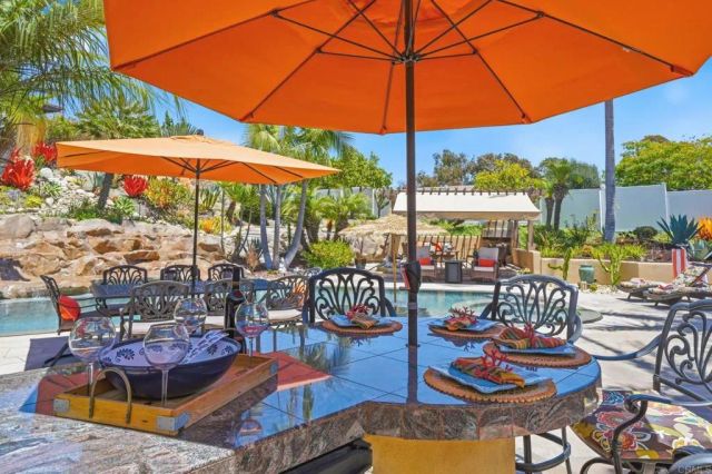 3382 Avenida de Loyola, Oceanside, CA 92056