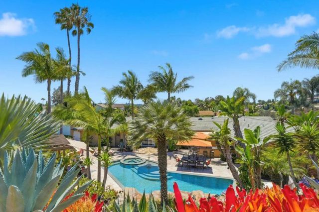 3382 Avenida de Loyola, Oceanside, CA 92056