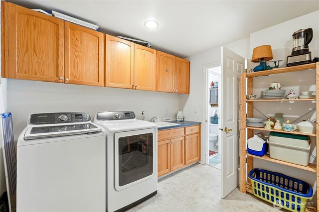 7830 104th Drive NE, Lake Stevens, WA 98258