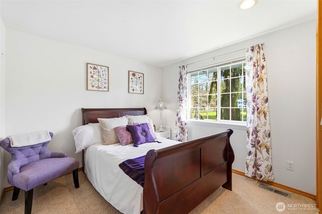 7830 104th Drive NE, Lake Stevens, WA 98258