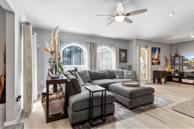 84 N COUNTRY CLUB DRIVE, Crystal River, FL 34429