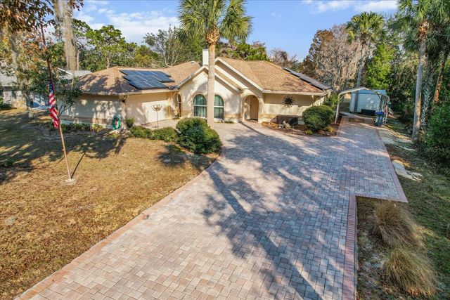 84 N COUNTRY CLUB DRIVE, Crystal River, FL 34429
