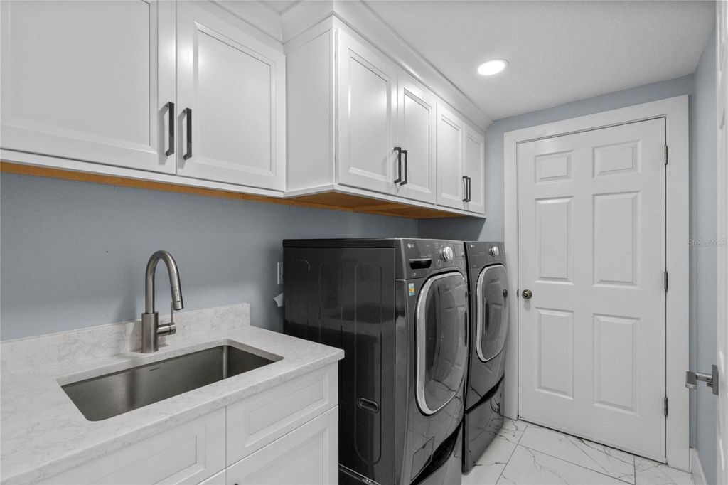 Image 29 of property listing at 6607 WHISPERING PINES ROAD, Orlando, FL 32824