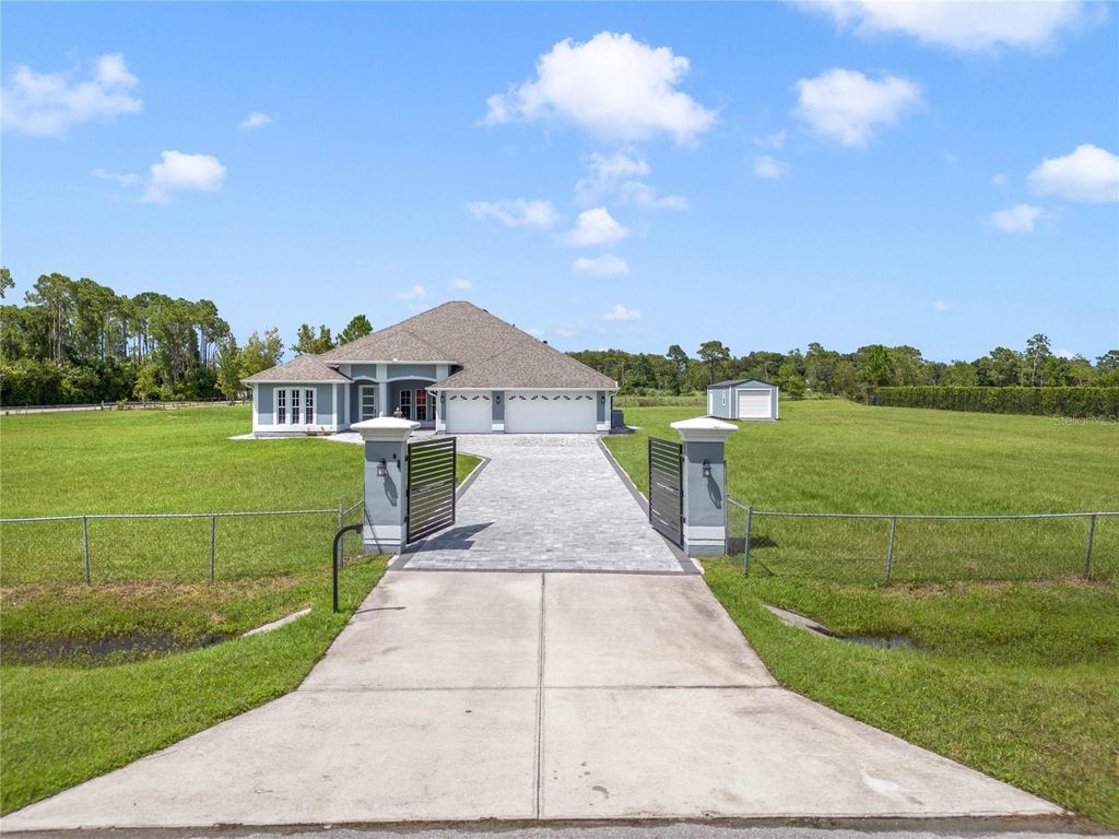 Image 36 of property listing at 6607 WHISPERING PINES ROAD, Orlando, FL 32824