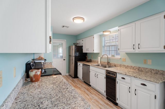 31990 S 624 Place 34, Grove, OK 74344