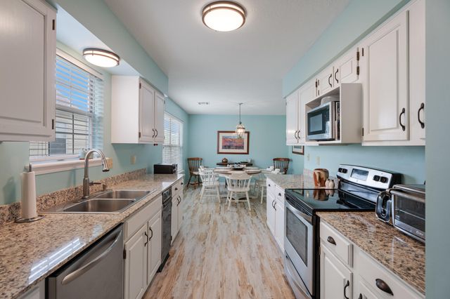 31990 S 624 Place 34, Grove, OK 74344