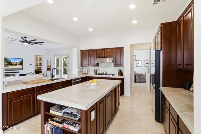 12503 W RED HAWK Drive, Peoria, AZ 85383