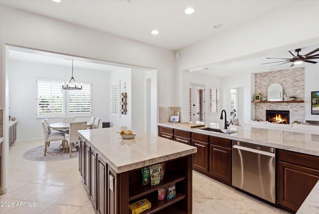 12503 W RED HAWK Drive, Peoria, AZ 85383