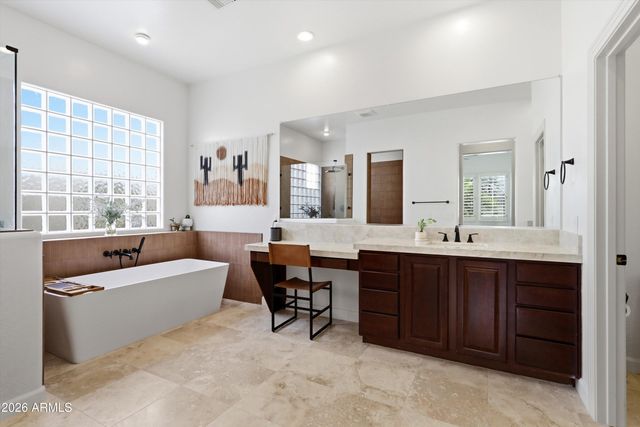 12503 W RED HAWK Drive, Peoria, AZ 85383