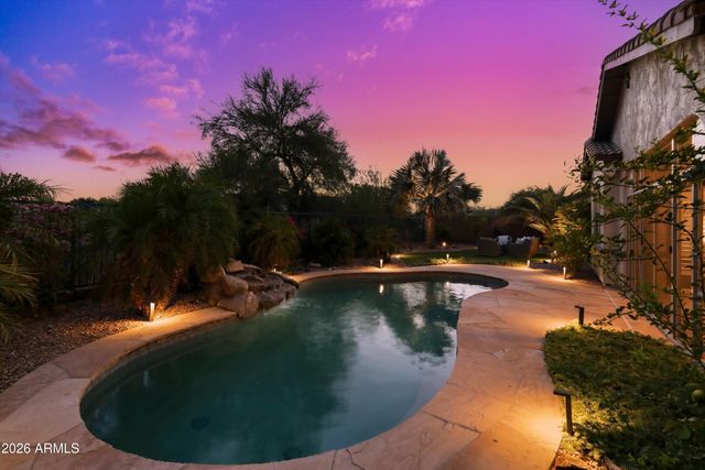 12503 W RED HAWK Drive, Peoria, AZ 85383