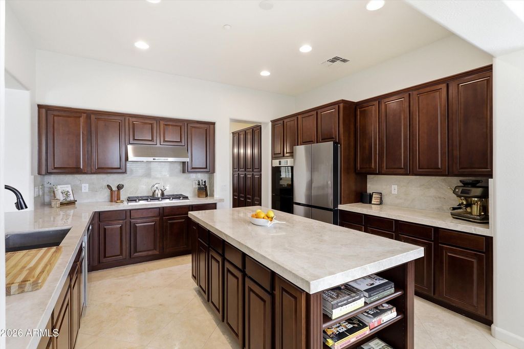 12503 W RED HAWK Drive, Peoria, AZ 85383 — photo 4