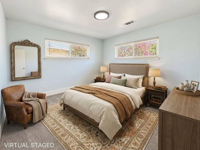 3856 N Hacienda Drive, Fresno, CA 93705