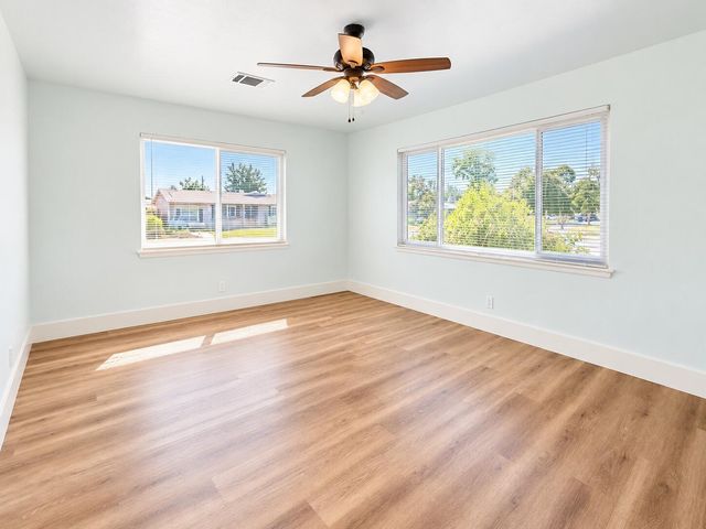 3856 N Hacienda Drive, Fresno, CA 93705