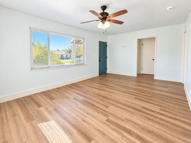 3856 N Hacienda Drive, Fresno, CA 93705