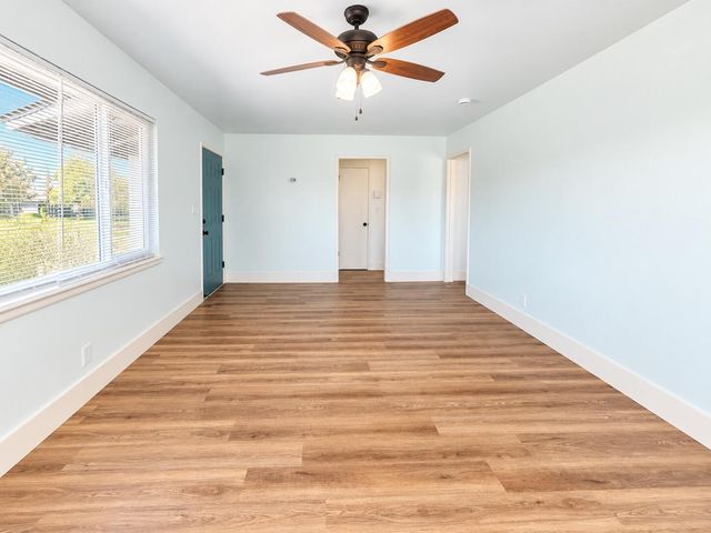 3856 N Hacienda Drive, Fresno, CA 93705