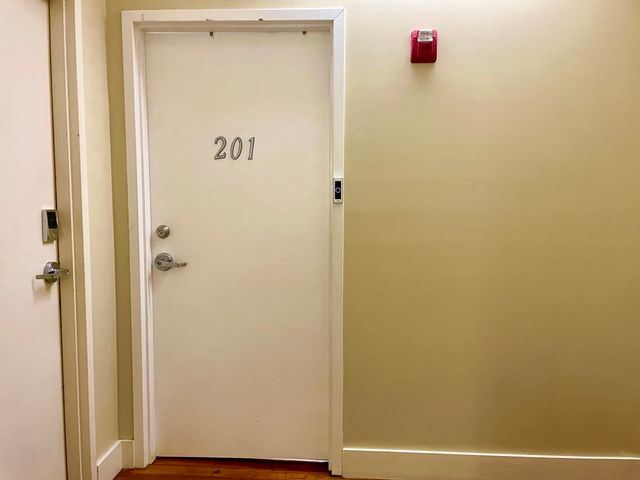 49 Munroe 201, Lynn, MA 01901