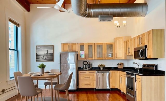 49 Munroe 201, Lynn, MA 01901