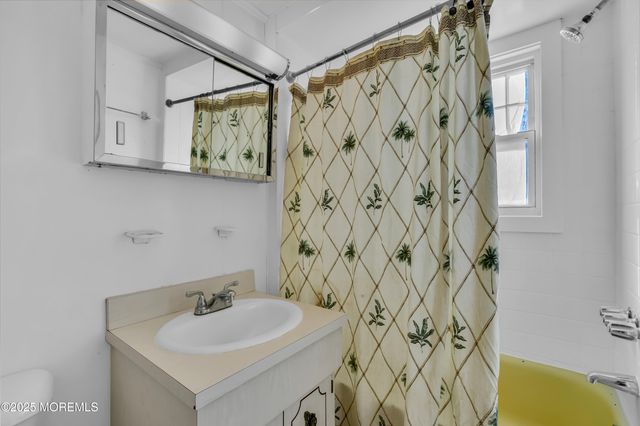 3006 Herbertsville Road, Point Pleasant, NJ 08742