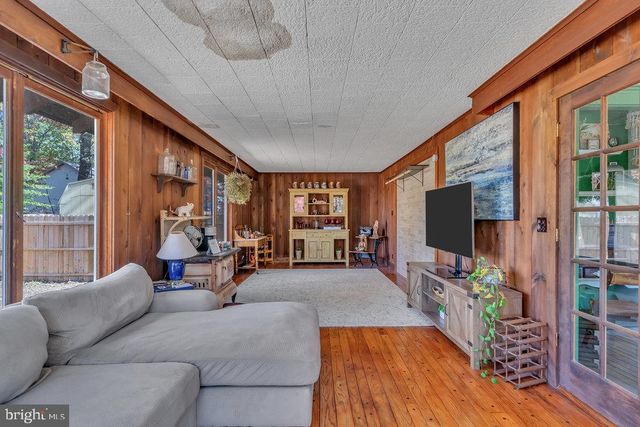 180 CASTRO ST, Browns Mills, NJ 08015