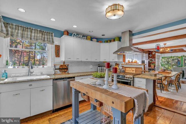 180 CASTRO ST, Browns Mills, NJ 08015