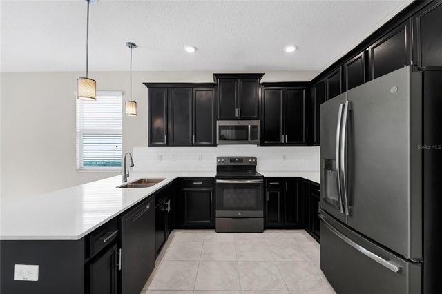 4710 TRIBUTE TRAIL, Kissimmee, FL 34746