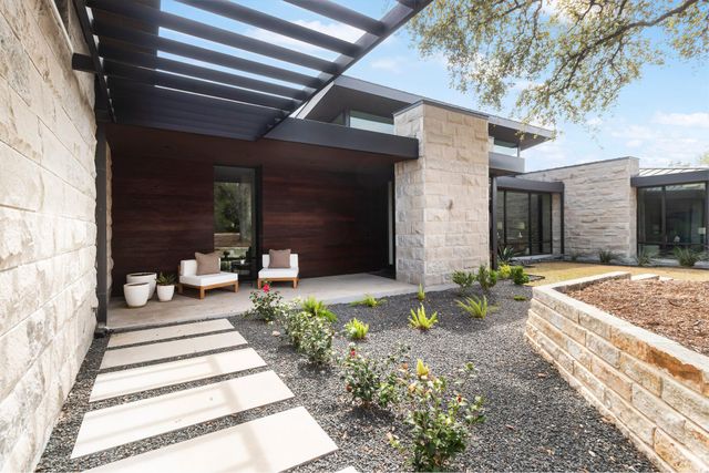 4001 Verano DR, Austin, TX 78735