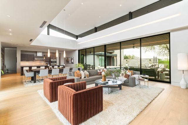 4001 Verano DR, Austin, TX 78735