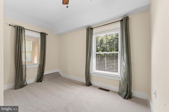 18280 CLAYTON HALL RD, Bluemont, VA 20135