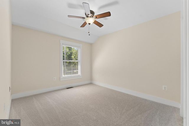 18280 CLAYTON HALL RD, Bluemont, VA 20135
