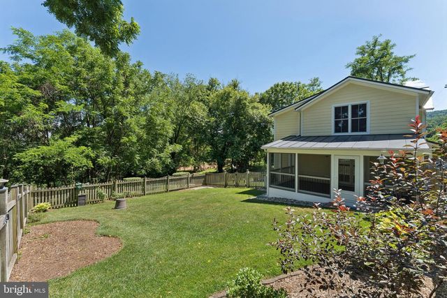 18280 CLAYTON HALL RD, Bluemont, VA 20135