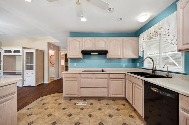 14563 Poncho Conde Cir, Rancho Murieta, CA 95683