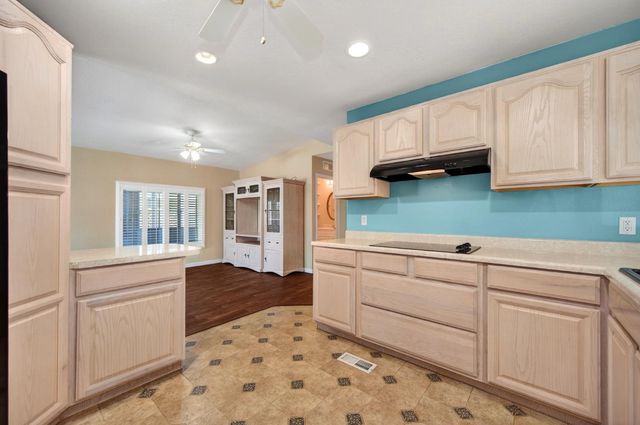 14563 Poncho Conde Cir, Rancho Murieta, CA 95683