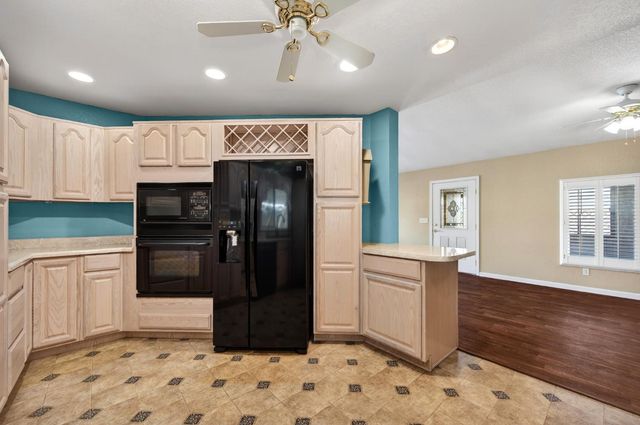 14563 Poncho Conde Cir, Rancho Murieta, CA 95683