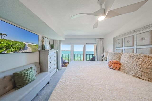 7500 SUNSHINE SKYWAY LANE S 104, St Petersburg, FL 33711