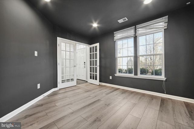 2289 MERSEYSIDE DR, Woodbridge, VA 22191