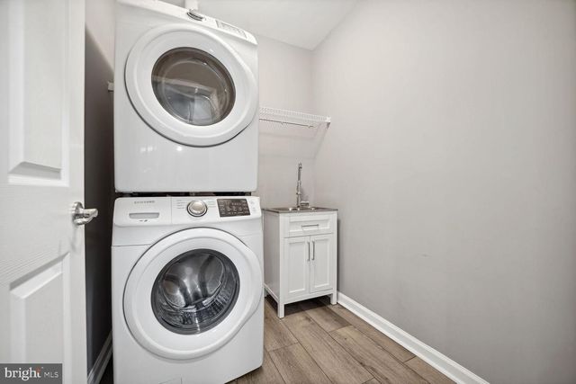 2289 MERSEYSIDE DR, Woodbridge, VA 22191