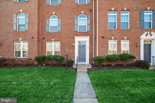 2289 MERSEYSIDE DR, Woodbridge, VA 22191