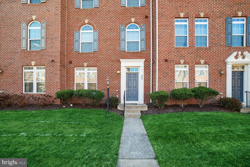 2289 MERSEYSIDE DR, Woodbridge, VA 22191
