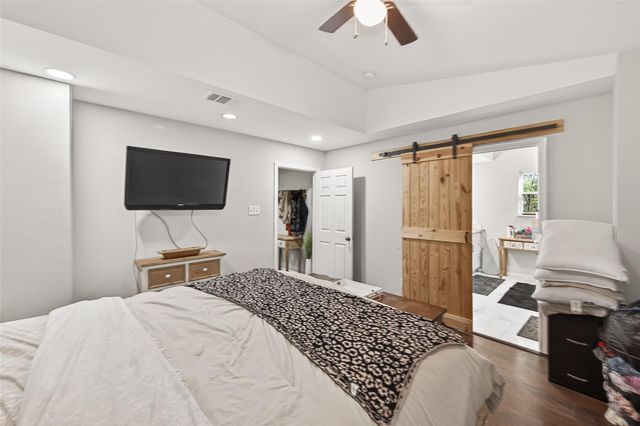 31718 Debbi Lane, Magnolia, TX 77355