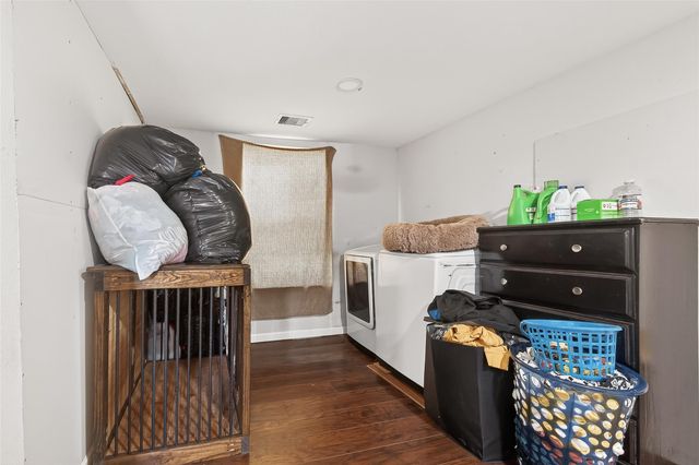 31718 Debbi Lane, Magnolia, TX 77355