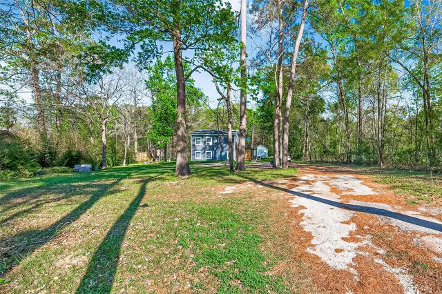 31718 Debbi Lane, Magnolia, TX 77355